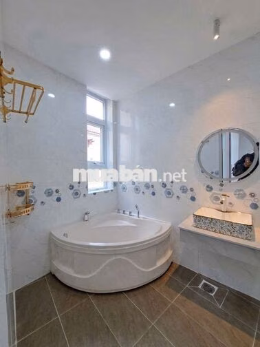 Cần cho thuê nhà MT 52A Tân Hương P.Tân Quý Q.Tân Phú