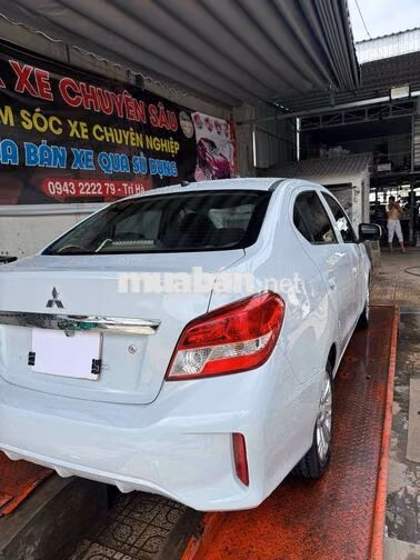 Mitsubishi Attrage 2020 Trắng