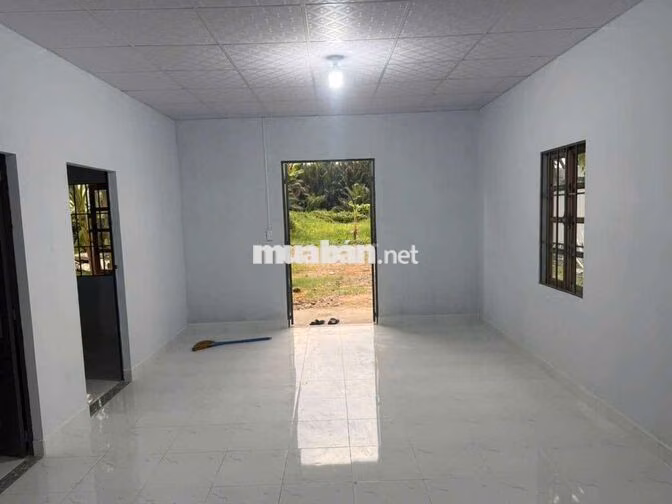 NHÀ+ ĐẤT VƯỜN.DTNHÀ 160M²DT ĐẤT 650M² 3PN PK NHÀ KHO SÂN TRƯỚC SÂN SAU