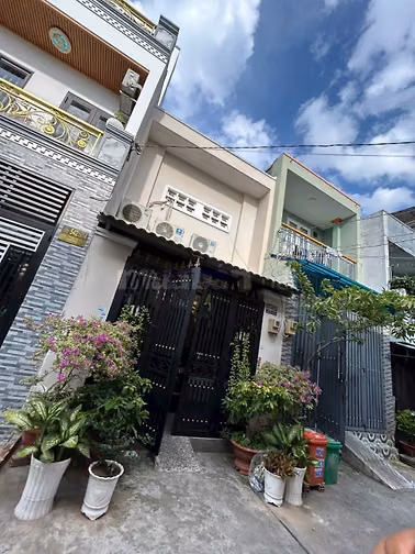 Nhà hẻm oto tỉnh lộ 10, sát chợ Da Sà Khu Tên Lửa