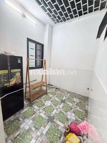 Nhà 4x45m full nội thất mặt tiền Phạm Ngọc Hưng