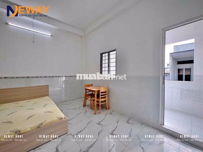 Căn hộ studio - full nội thất - bancol thoáng - ngay Ngã tư Bốn Xã