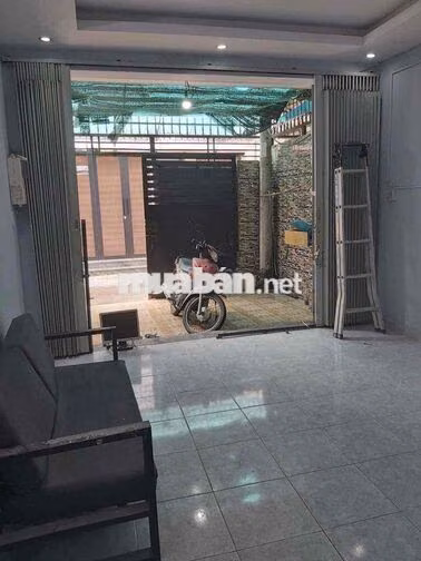 Nhà 2PN 2WC 1 trệt 1lầu, Quận Bình Thạnh, sẵn máy lạnh