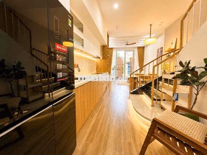 244 ✨ 🏡 CHO THUÊ NHÀ 3 TẦNG CÓ HỒ BƠI KIỆT HOÀNG DIỆU