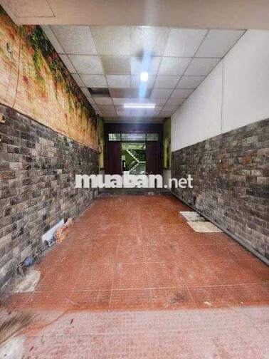 cho thuê nhà mặt tiền hl80 sát kcn gần ngã 5 buôn bán sầm uất giá rẻ
