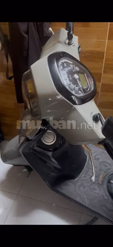 Mua xe mới nên cần bán gấp ko quá trung gian