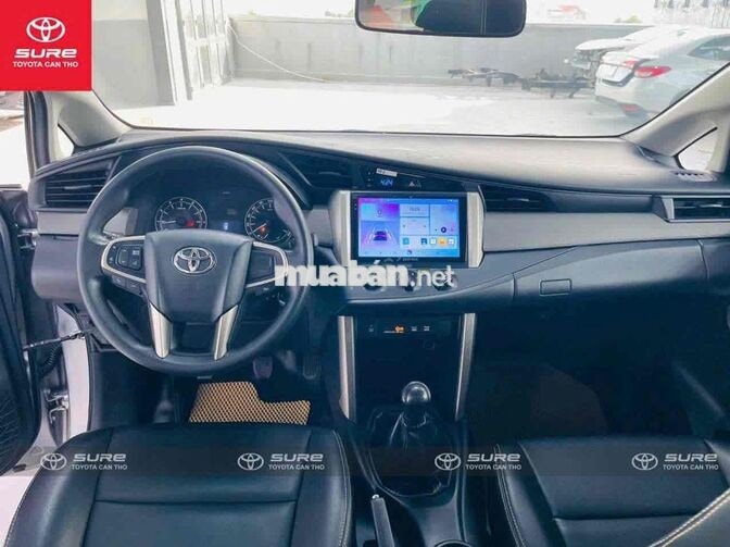 Toyota Innova E 2017 Bạc giá rẻ - bảo hành Toyota