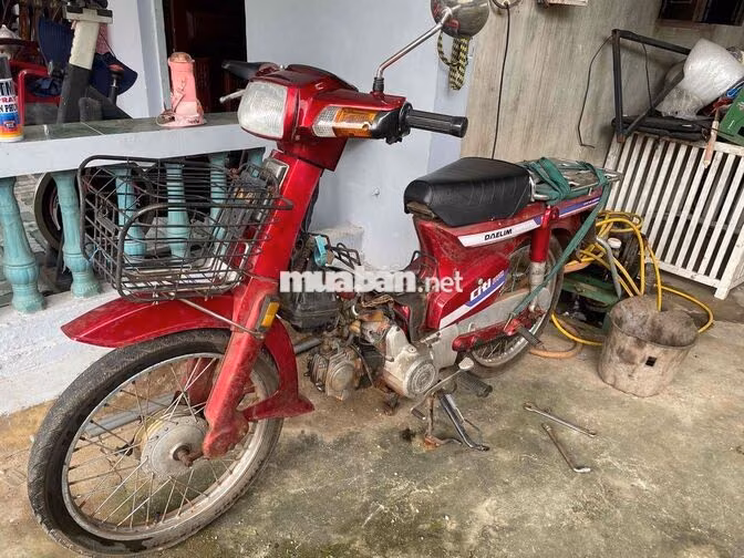 Daelim Citi 100 Chở Hàng Đỏ
