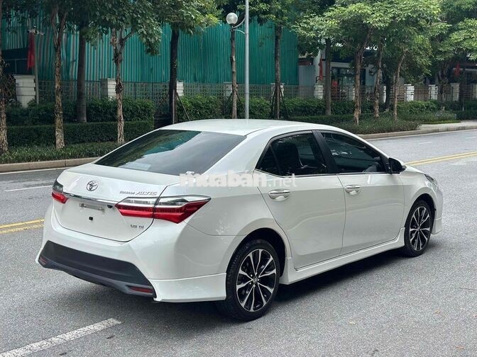 Toyota Corolla Altis 1.8G AT 2021 Trắng 60000 km