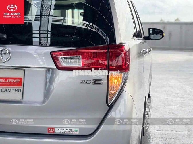 Toyota Innova E 2017 Bạc giá rẻ - bảo hành Toyota