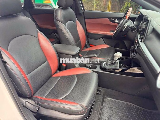 Kia K3 2.0 Premium 2024 48.800km Trắng