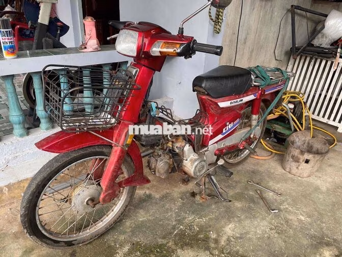 Daelim Citi 100 Chở Hàng Đỏ