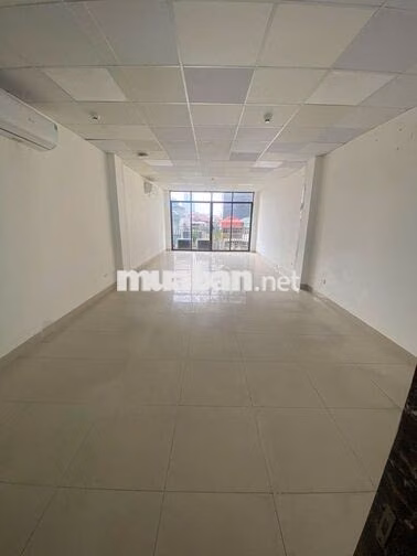 Nhà mặt phố Trần Đăng Ninh- Dt 70M x 7 Tầng 1 hầm xây thông, Thang máy