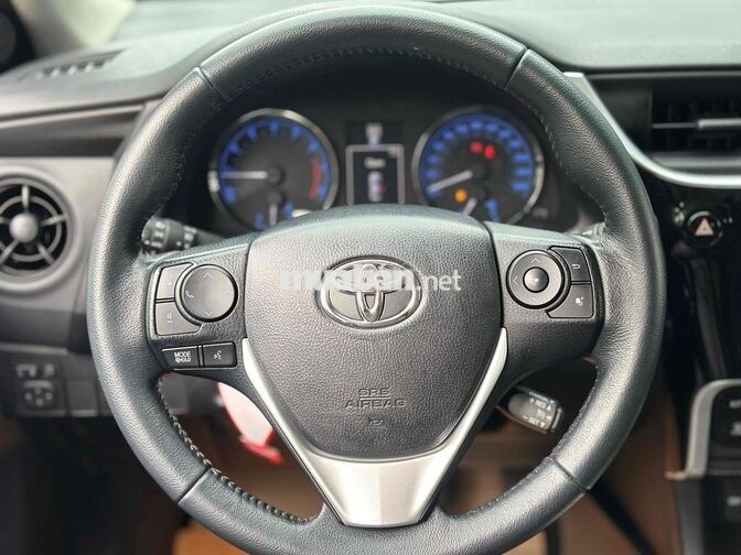 Toyota Corolla Altis 1.8G AT 2021 Trắng 60000 km