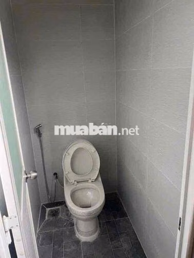 CHO THUÊ XƯỞNG MẶT TIỀN THÍCH HỢP LÀM SHOWROOM
