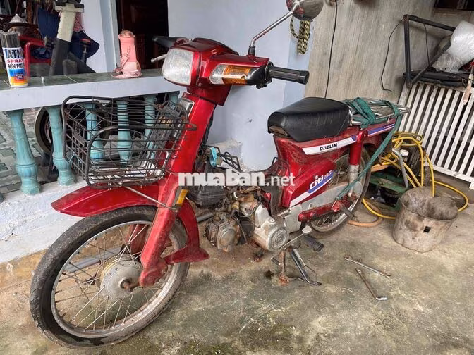 Daelim Citi 100 Chở Hàng Đỏ