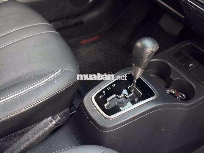 Mitsubishi Attrage 2021 1.2 CVT Trắng
