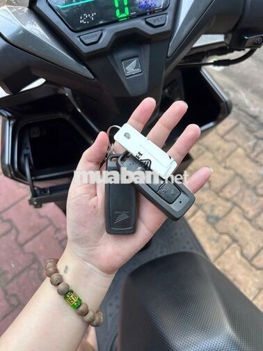 Honda Vario 125 2026 Xám 300 km