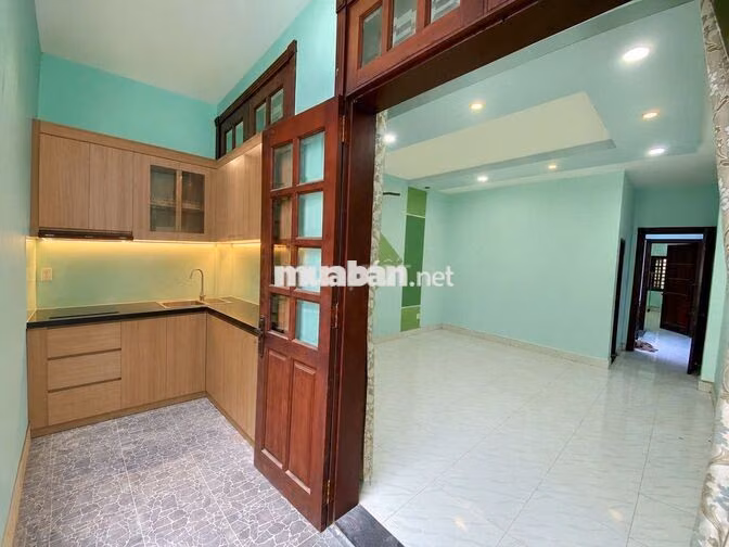 Cho thuê văn phòng ban công Lê Văn Thọ, 30m2
