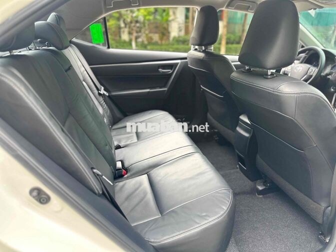 Toyota Corolla Altis 1.8G AT 2021 Trắng 60000 km
