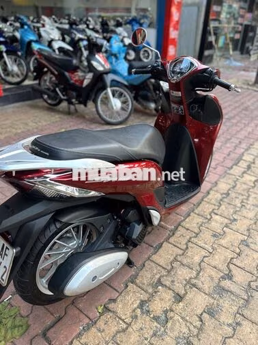 Honda SH Mode 2023 CBS Đỏ 4000 km
