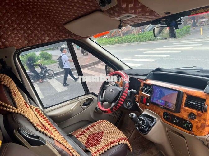 Ford Transit 2013 16 chỗ xe cực mới ạ