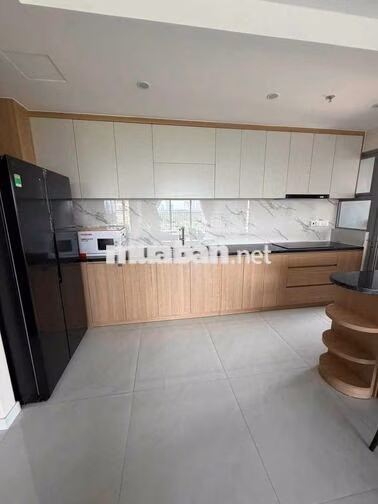 Cho thuê căn hộ 3PN, 2WC  tại CELESTA Rise giá 25tr