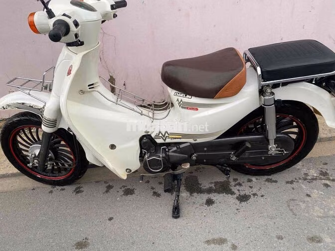 Honda CUP 50cc Trắng 13k km