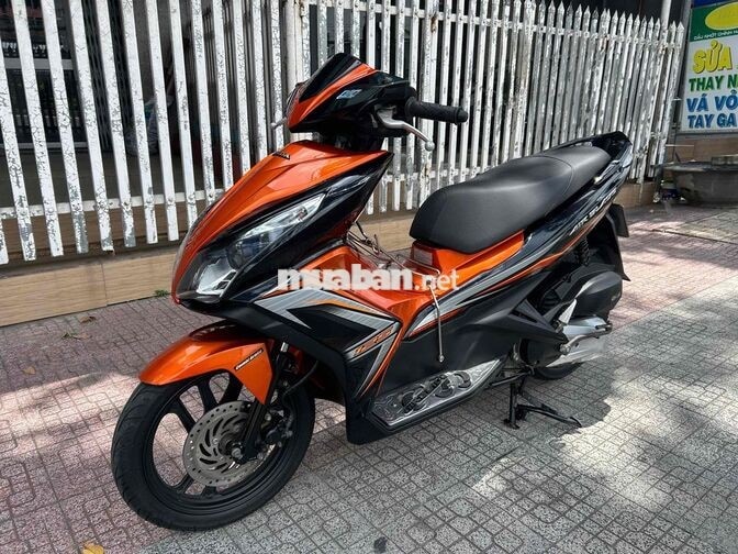 Honda Air Blade 125Fi zin êm sạch đẹp chính chủ