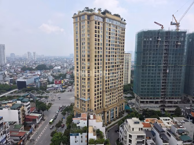 Cần bán căn hộ 2PN El Dorado Tây Hồ - giá hơn 8 tỉ.