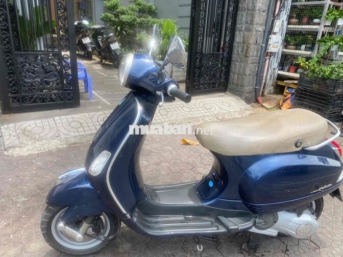 Piaggio Vespa LX 125 máy 3v xanh