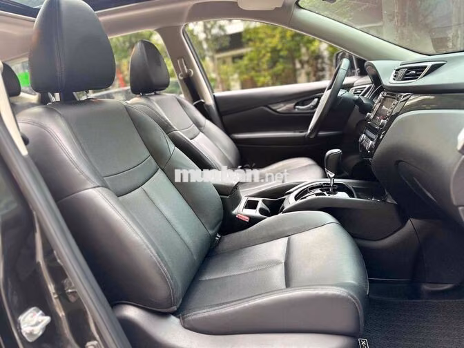 Nissan X-Trail 2020 2.0 Premium Xanh Đen 90000 km
