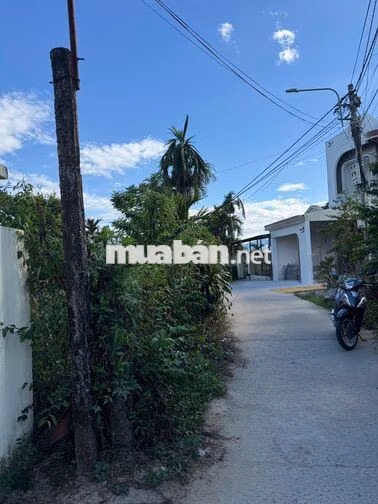 BÁN LÔ ĐẤT PHƯỜNG TRƯƠNG QUANG TRỌNG (TỊNH ẤN TÂY CŨ) 180M² 720TR