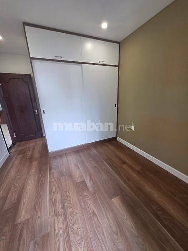 Cần bán căn hộ 2PN El Dorado Tây Hồ - giá hơn 8 tỉ.