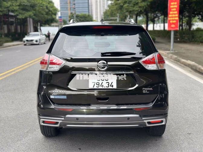 Nissan X-Trail 2020 2.0 Premium Xanh Đen 90000 km