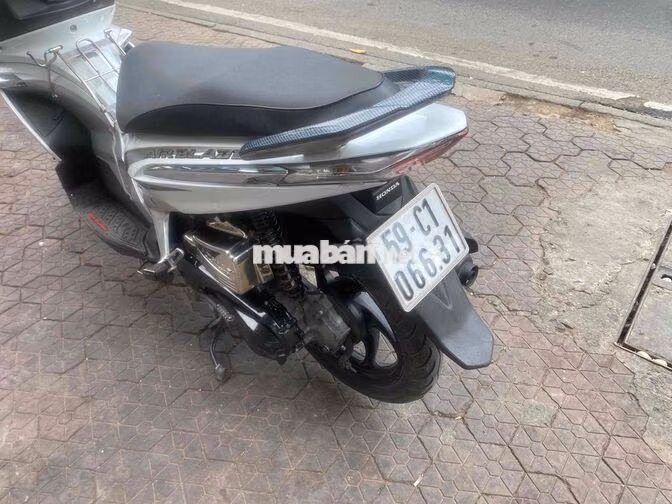 Honda Air Blade nẹp xi 2011 trắng