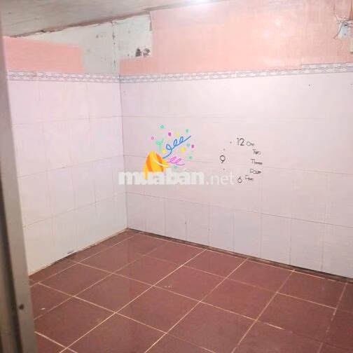CHO THUÊ NHÀ NGUYÊN CĂN TIỆN Ở GIA ĐÌNH ĐÔNG NGƯỜI -  LÀM KHO HÀNG-