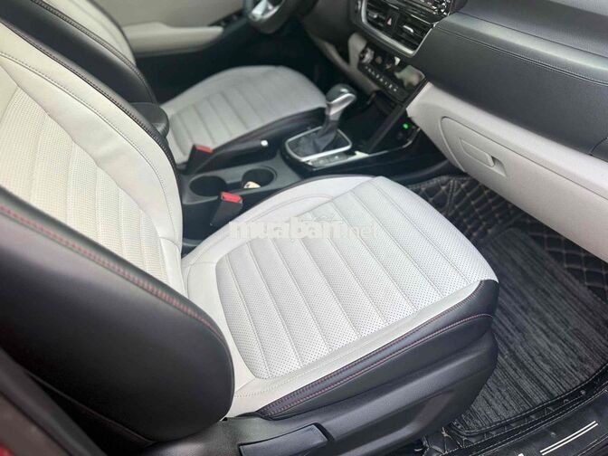 Kia Seltos Premium 1.6 AT 2023 Đỏ 5 vạn km