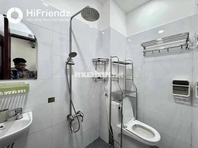 MẶT BẰNG KINH DOANH CÓ CHỖ NGỦ LẠI NGAY SÁT HOÀNG SA- TRƯỜNG SA QUẬN 3