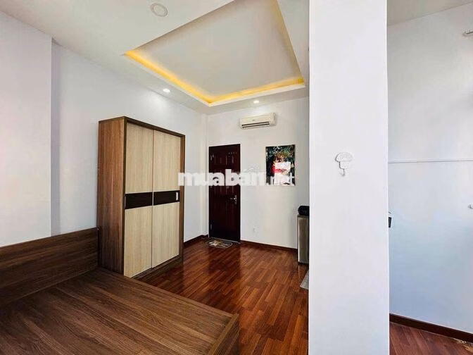STUDIO FULL NT Q8 GIÁP Q5 ngay cầu Chữ Y, Có cửa sổ thoáng ở được 2-3n