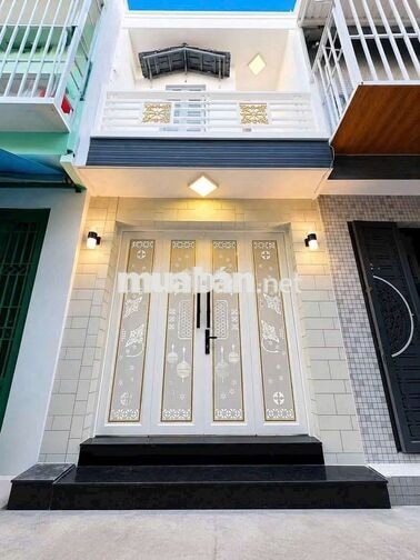 Nhà Mới Ngay Trung tâm huỳnh tấn phát,thị trấn nhà bè sát Q7