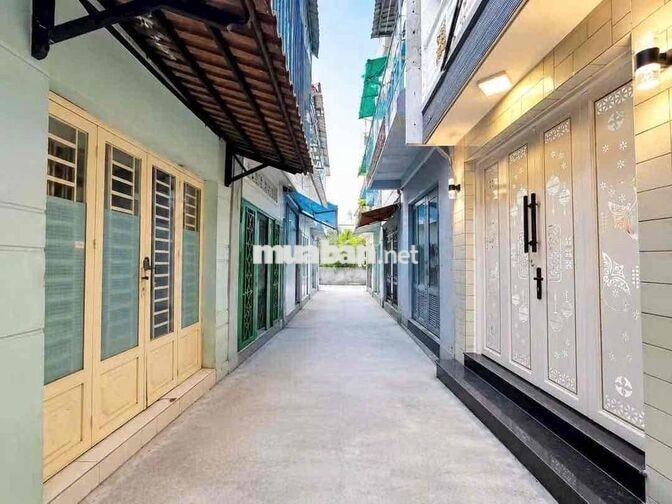 🔥🔥🔥nhà đẹp 1 lầu có sổ hồng 1 tỷ 790 cảnh bên Phú Mỹ hưng quận 7🔥🔥🔥