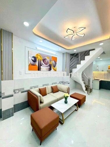🔥🔥🔥nhà đẹp 1 lầu có sổ hồng 1 tỷ 790 cảnh bên Phú Mỹ hưng quận 7🔥🔥🔥