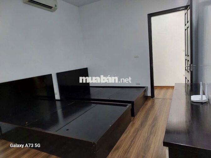Cho thuê căn hộ chung cư CT2A 885 Tam Trịnh -120m2- 3 ngủ