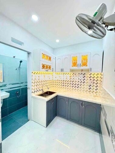 🔥🔥🔥nhà đẹp 1 lầu có sổ hồng 1 tỷ 790 cảnh bên Phú Mỹ hưng quận 7🔥🔥🔥