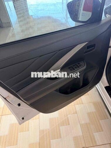 Mitsubishi Xpander MT 2021 Trắng Số sàn