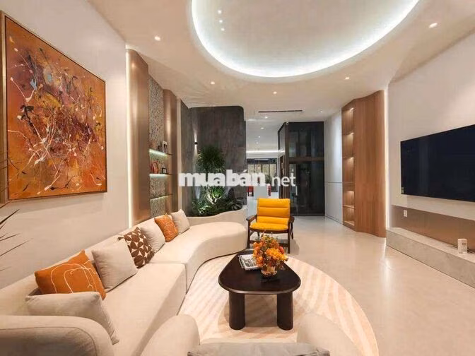 Chỉ 10 Tỉ x-Mặt Tiền KD 270m2 ngay Galaxy Kinh Dương Vương
