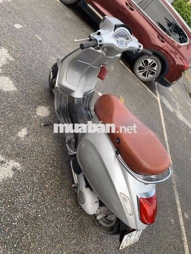 Piaggio Vespa Sprint Bạc