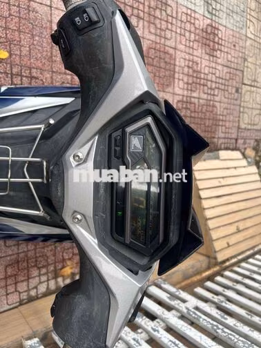 Honda Winner X 2019 zin êm chính chủ