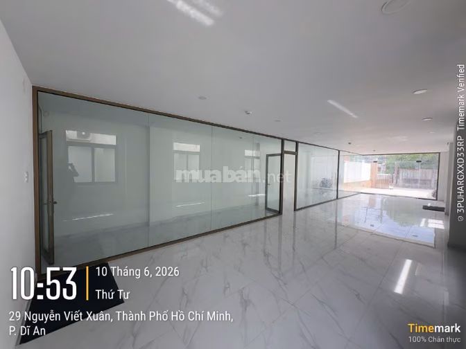 CHO THUÊ TÒA NHÀ VĂN PHÒNG 2 TẦNG CÓ THANG MÁY TẠI DĨ AN